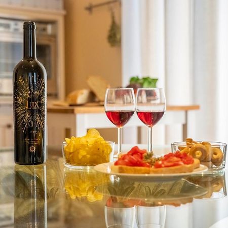 Vicolo Dei Malespini Apartment Florence Ngoại thất bức ảnh