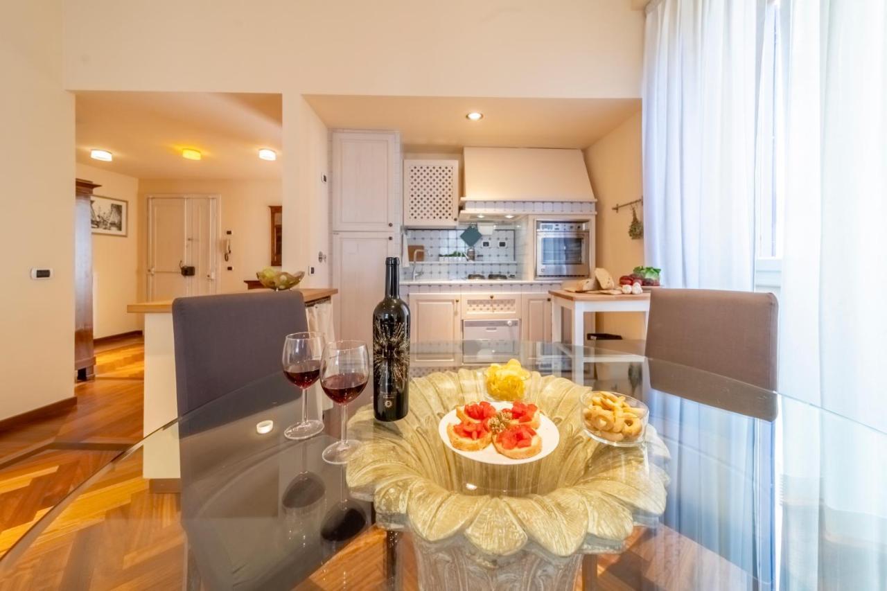 Vicolo Dei Malespini Apartment Florence Ngoại thất bức ảnh