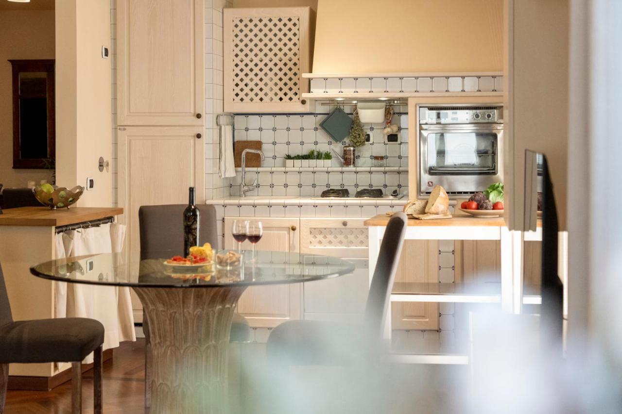 Vicolo Dei Malespini Apartment Florence Ngoại thất bức ảnh